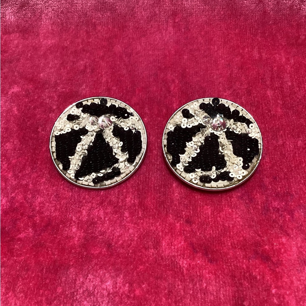 Vintage 1980’s Lesage Paris Signed Elegant Black and Silver Sequin  Earrings
